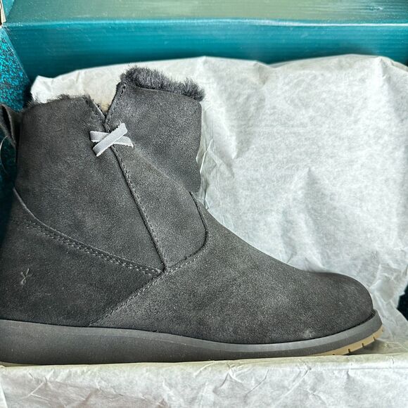 EMU Australia Beach Mini Leather Merino Wool Lining Boots Black Women's 5 NWB - Picture 13 of 14